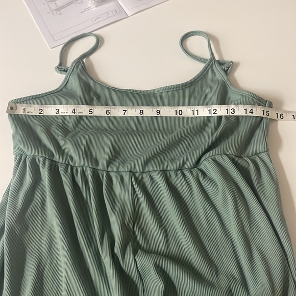 SHEIN Medium Sea Foam Green Jumpsuit - Picture 8 of 9